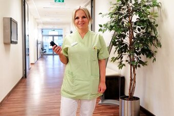 Schwester Simone, Praxisanleiterin in der Roland-Klinik